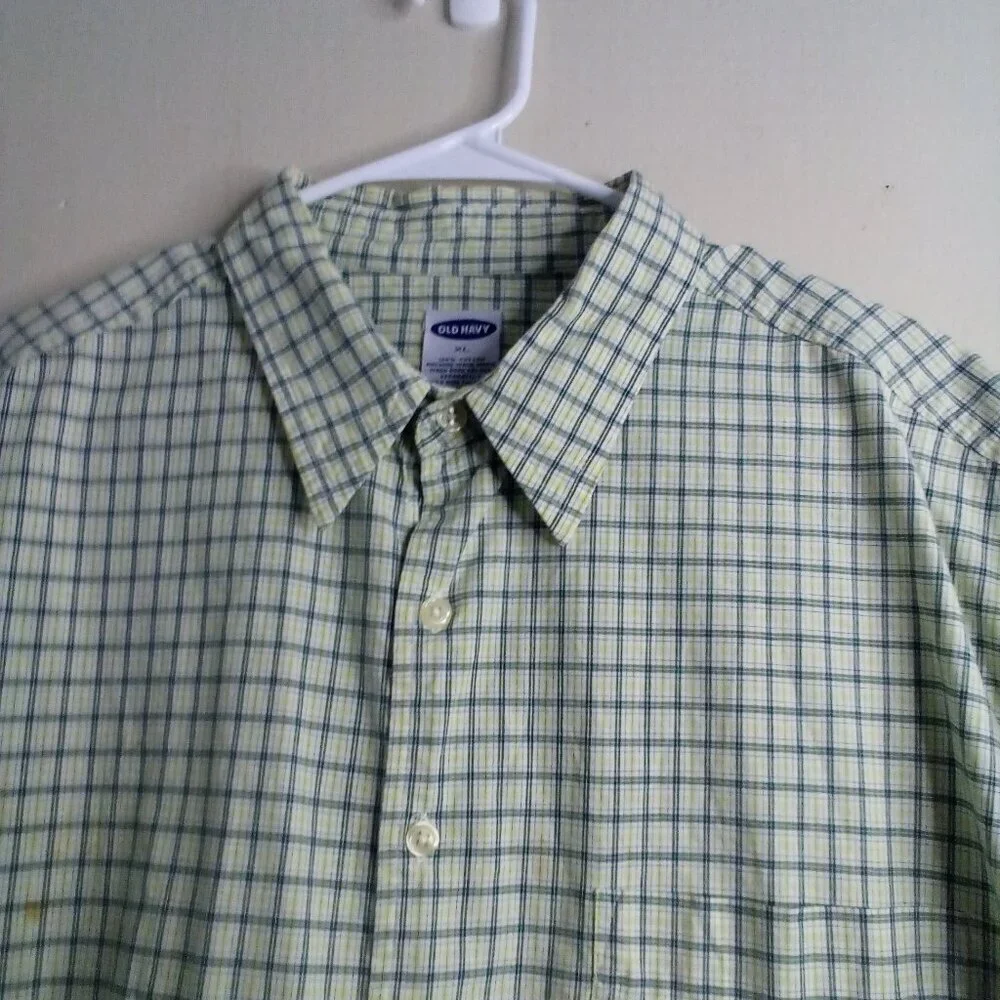 Old Navy Shirt Men XL Short Sleeve Button Up Plaid Casual Green